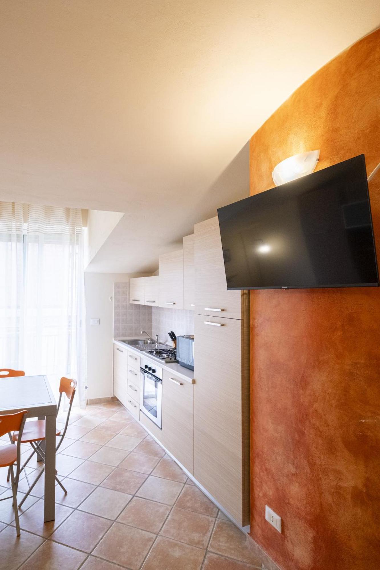 Relax In Loano With Terrace By Wonderful Italy Apartment Ngoại thất bức ảnh